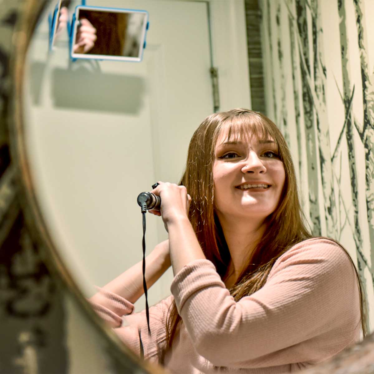Phone Holder and WYB Mirror | DIY Accessory - Image 7
